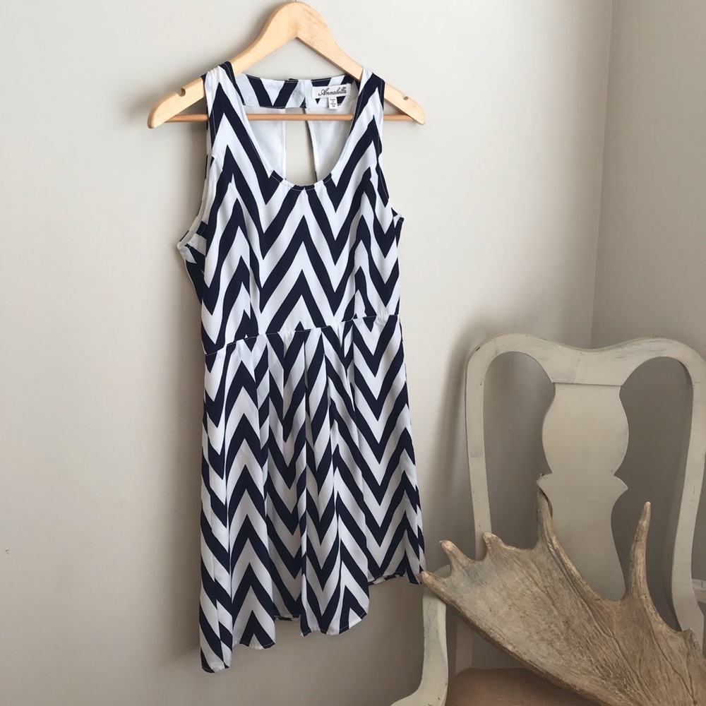 Annabella Chevron Blue and White Midi Dress